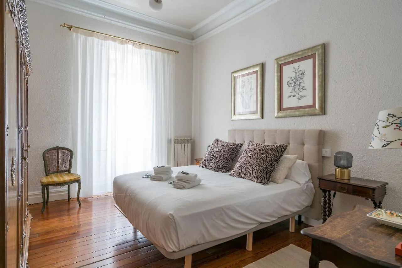 Amama Apartment By People Rentals Bilbao Spain